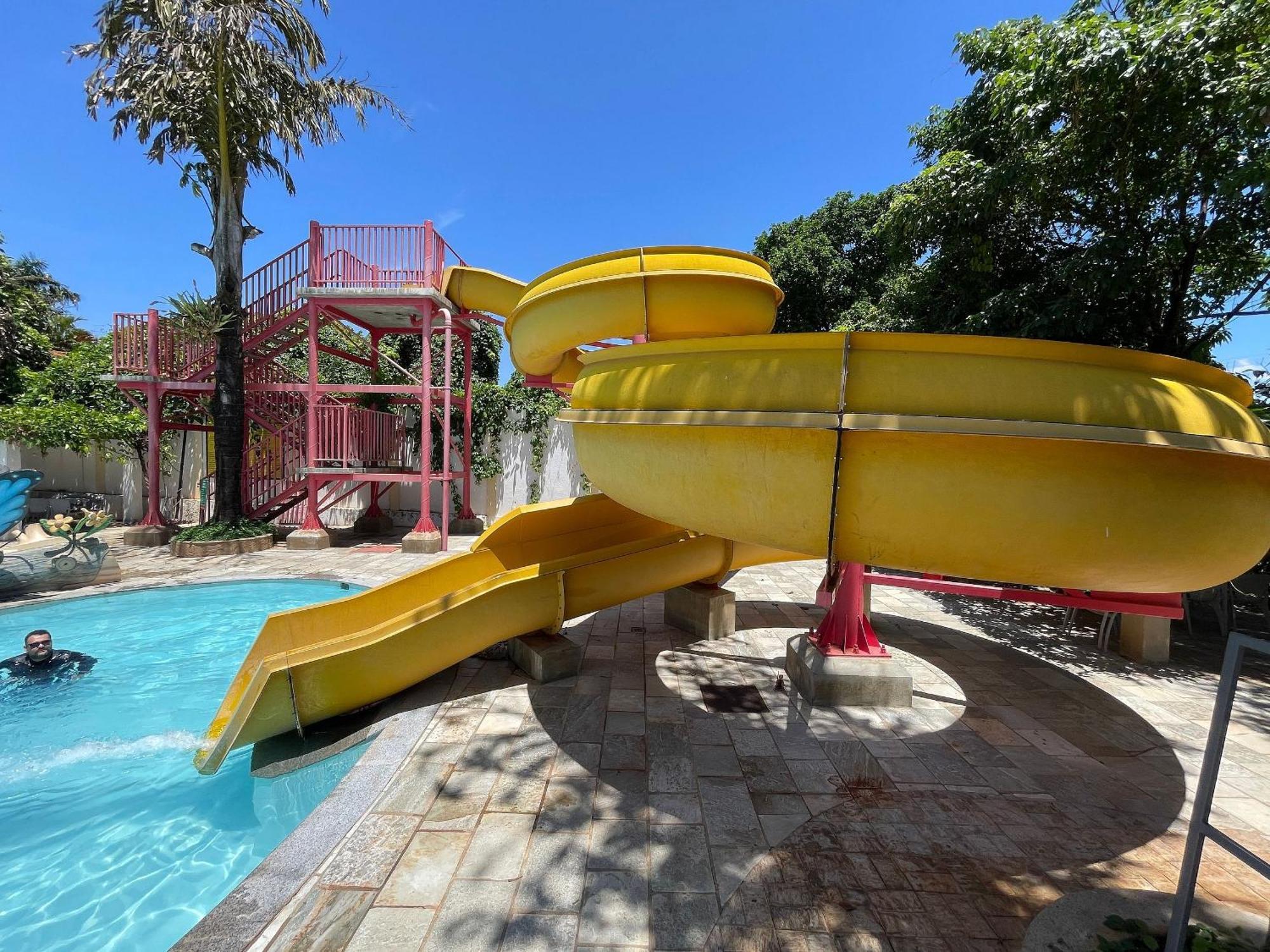 Di Roma Internacional Resort Apartamentos Para Temporada Caldas Novas Exteriör bild