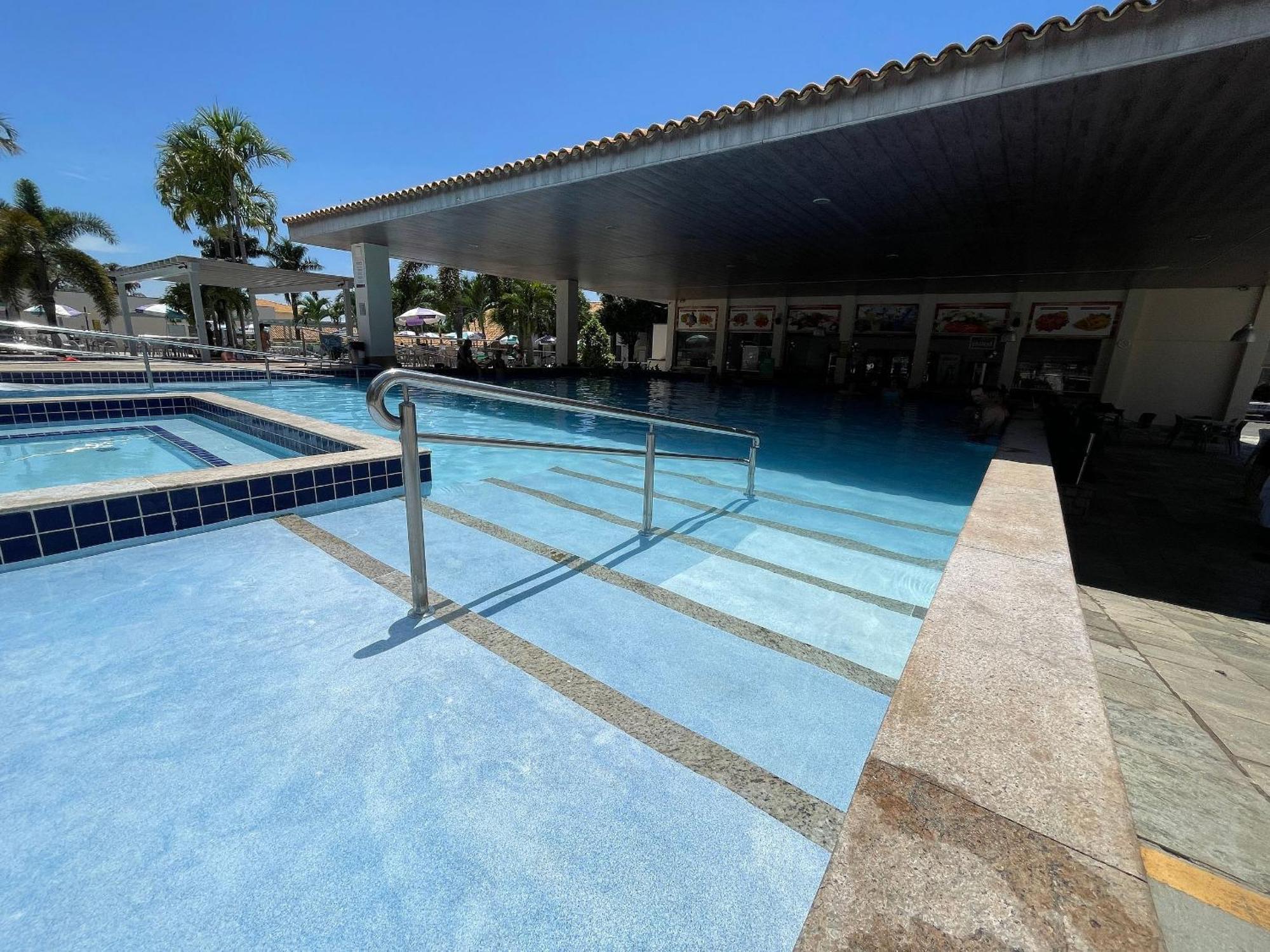 Di Roma Internacional Resort Apartamentos Para Temporada Caldas Novas Exteriör bild